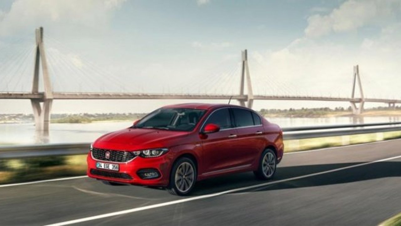 Fiat Egea Mart 2022 zamlı fiyat listesi açıklandı