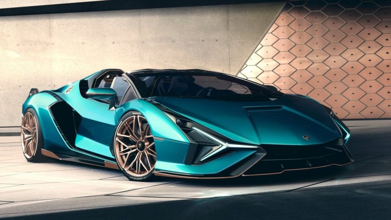 Lamborghini, elektrikli araçlar için acele etmiyor