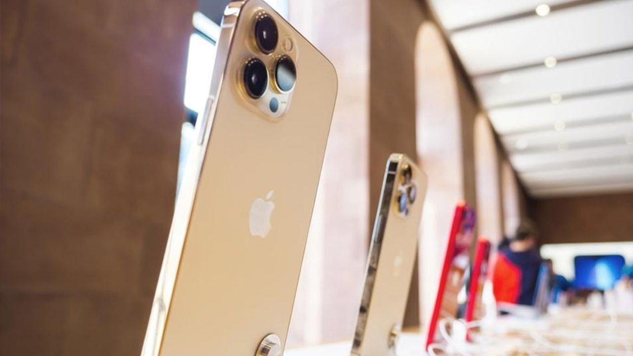 Apple'dan iPhone uyarısı: Ciddi güvenlik açığı var