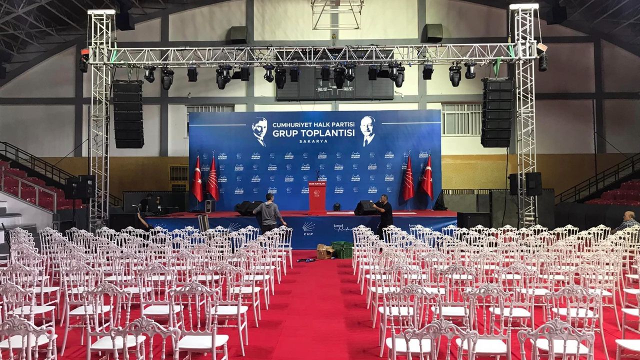 Atatürk Spor Salonu, CHP grup toplantısına hazır!