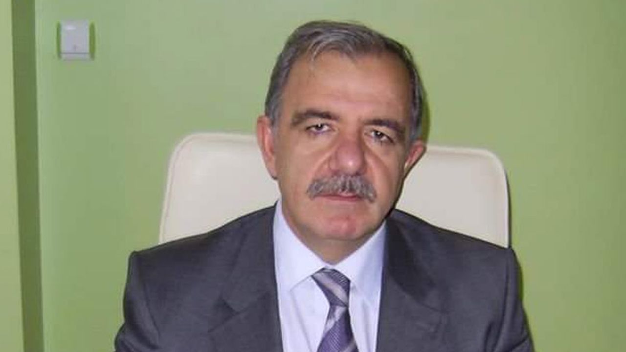 Arifiye Öğretmen Lisesi eski öğretmenlerinden Şahin Aksoy vefat etti