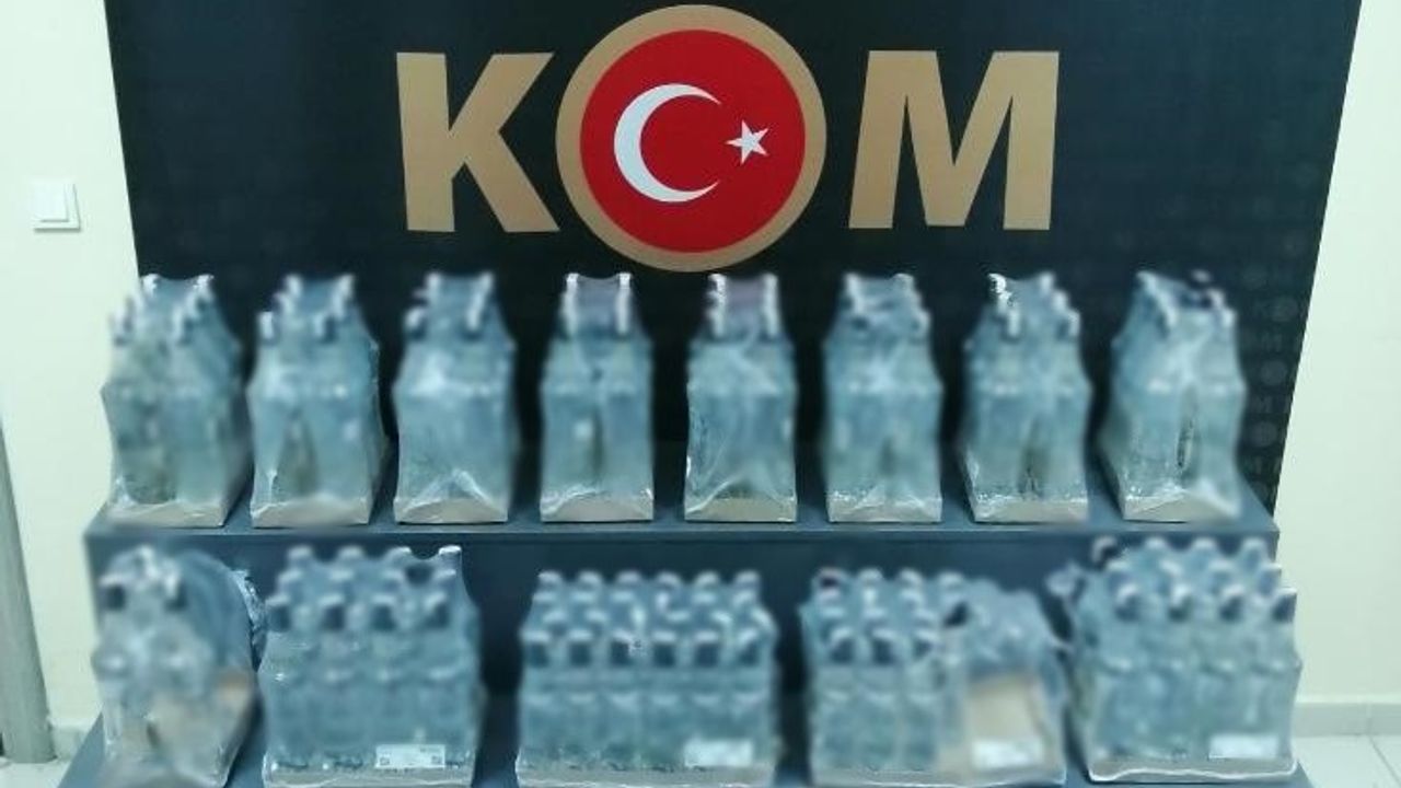 Kocaeli'de 171 şişe sahte alkol ele geçirildi: 3 gözaltı