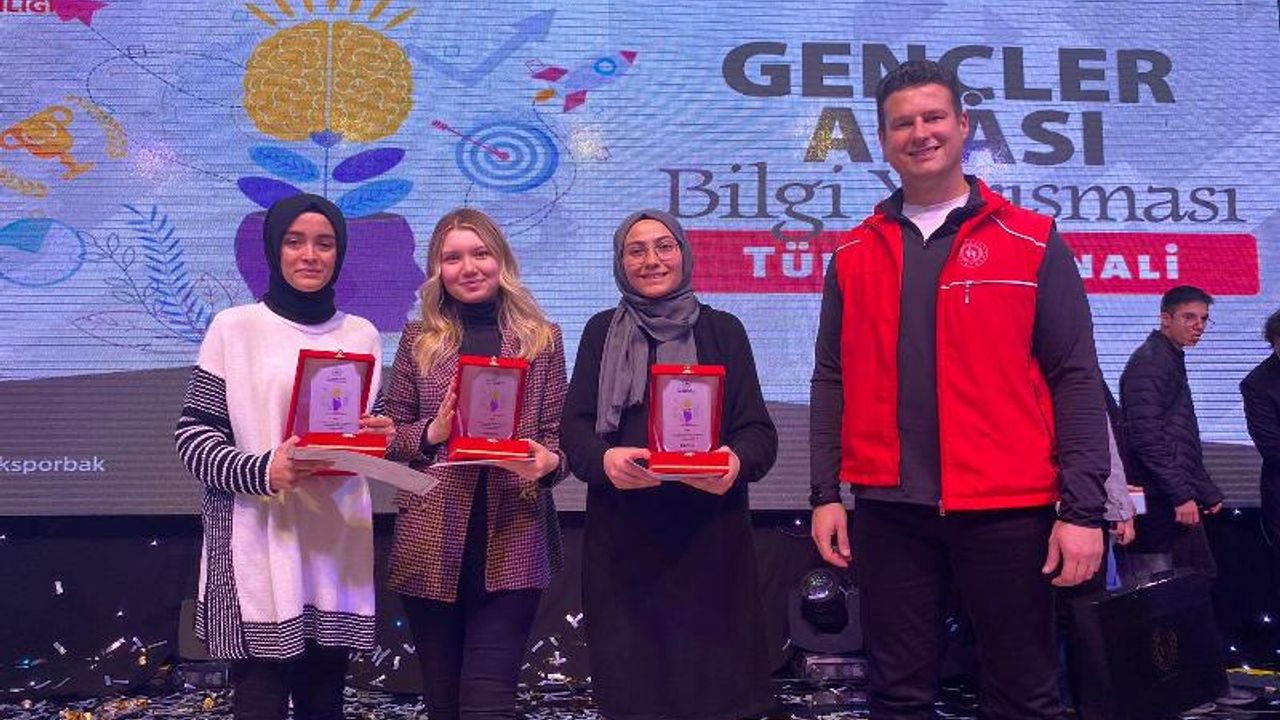 Bilgi yarışmasında Türkiye Şampiyonu Sakarya