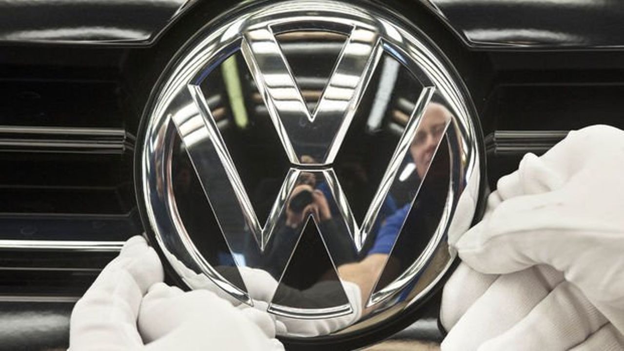 Volkswagen'in araç teslimatı çip sıkıntısıyla yüzde 6,8 düştü