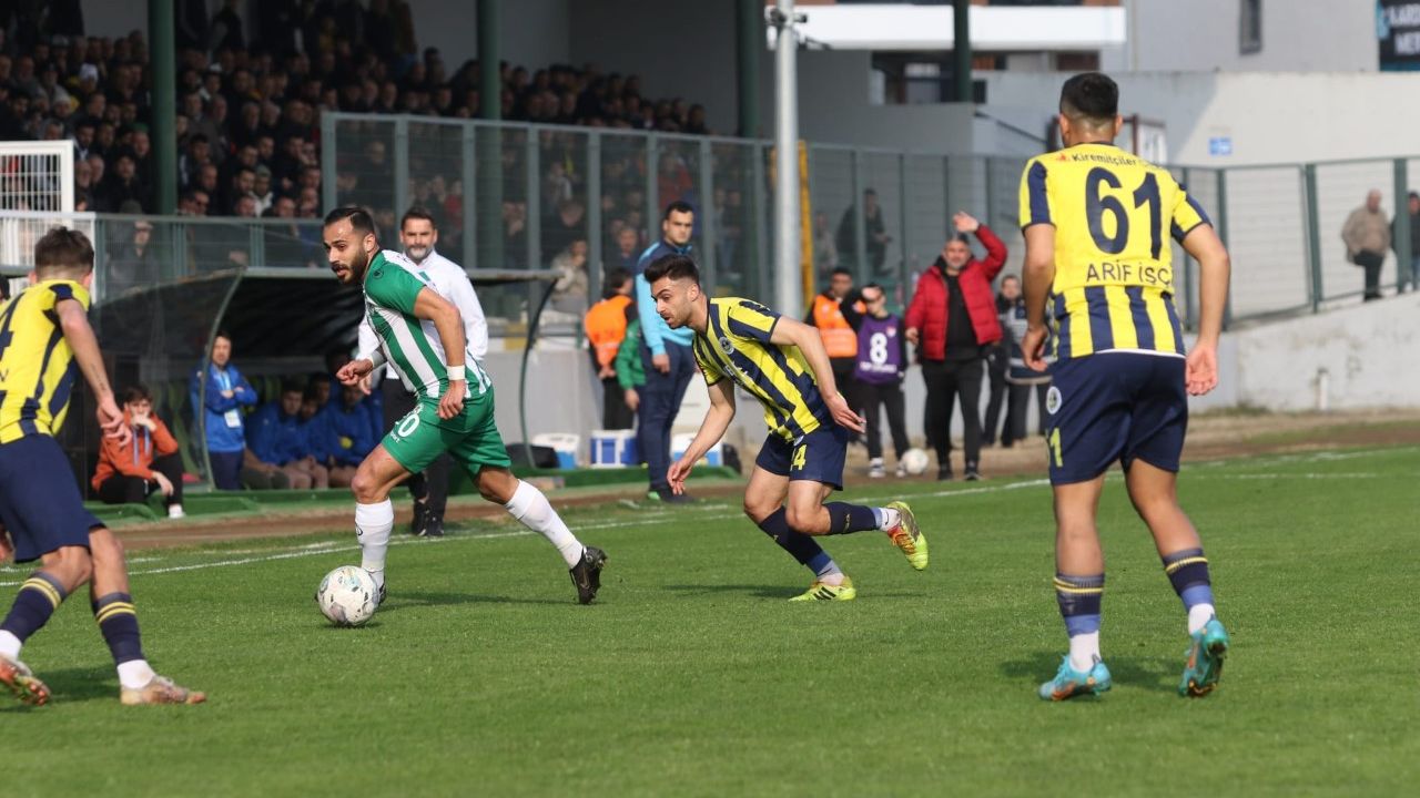 Sapancaspor, Fatsa Belediyespor'u 1-0 mağlup etti