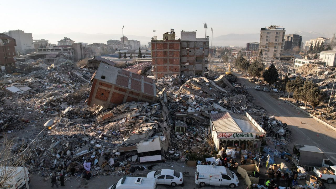 OHAL dahilindeki deprem bölgelerinde idari izinliler belli oldu