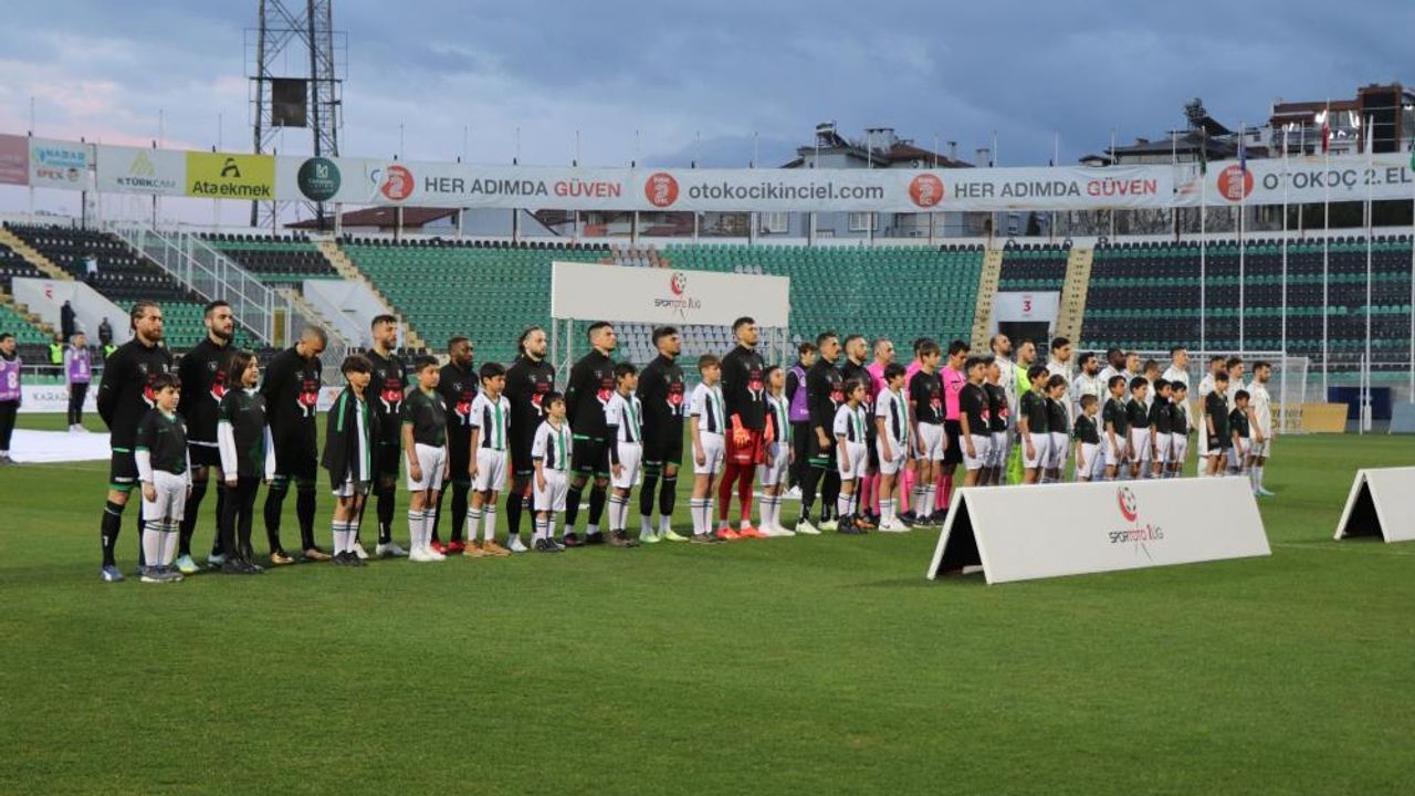 Depremzedelere bağışlanacak Denizlispor-Sakaryaspor maçının geliri belli oldu