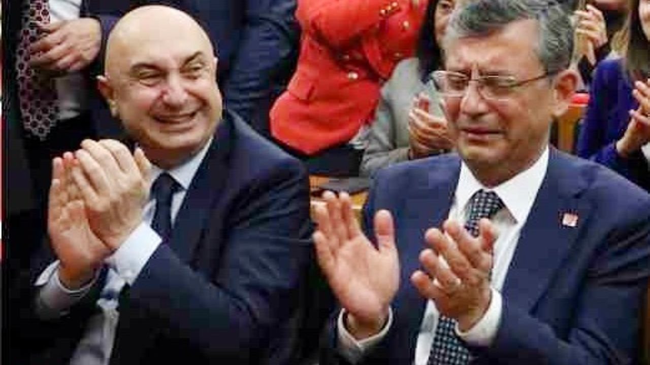 Kemal Kılıçdaroğlu veda etti, iki isim gözyaşlarını tutamadı!
