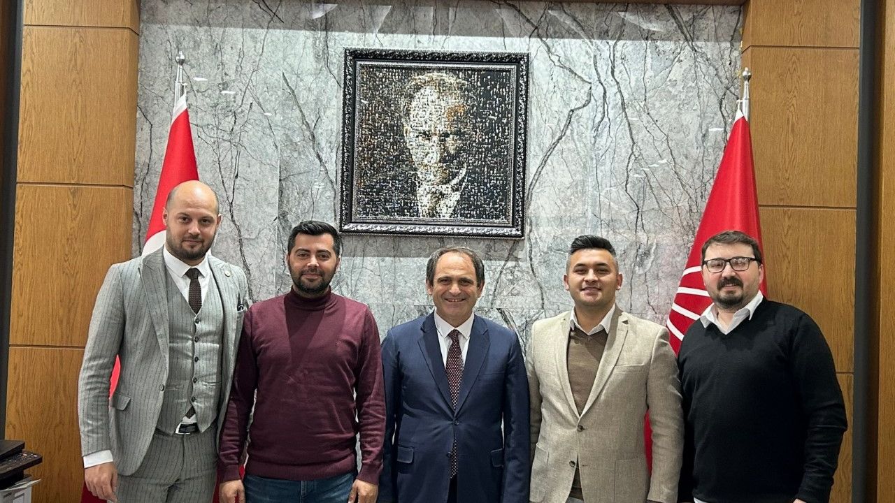 Kılıçdaroğlu Gönüllüleri'nden Başkan Keleş'e ziyaret