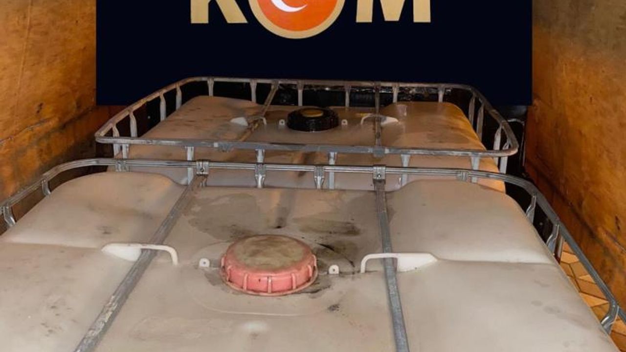 Kocaeli'de 2 ton 150 litre kaçak akaryakıt ele geçirildi