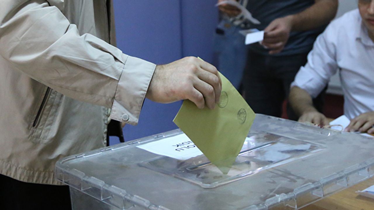 Yurtdışında oy kullanmada katılım yüzde 40’a yaklaştı