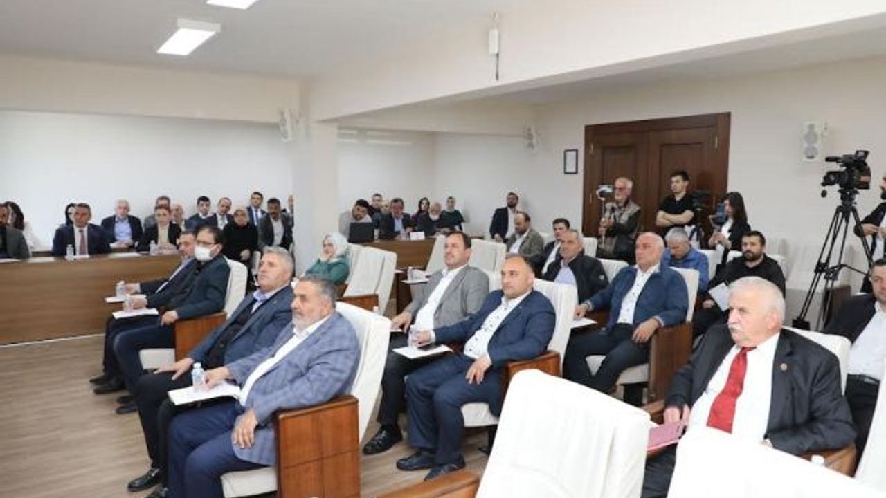 Akyazı belediye meclisi toplanıyor 