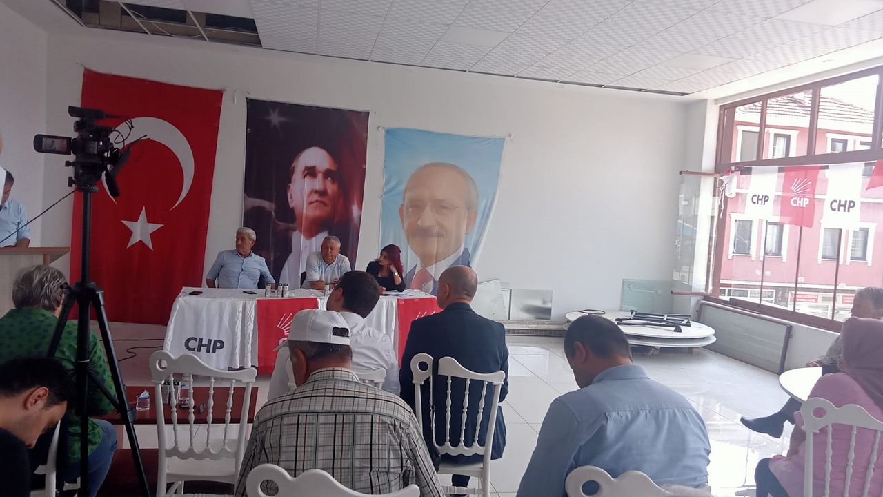CHP Taraklı'da Cemile Karabıyıkoğlu yeni başkan oldu
