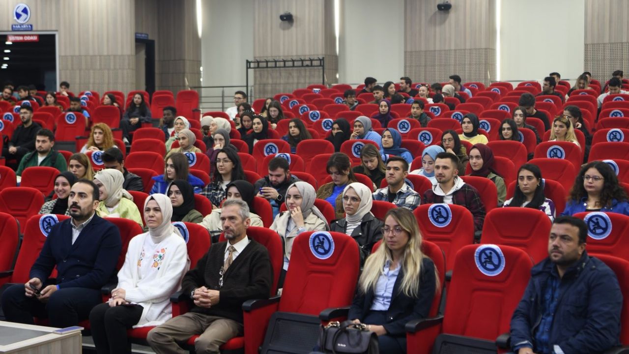 Siyasal Bilgiler Fakültesi iki etkinlik düzenledi