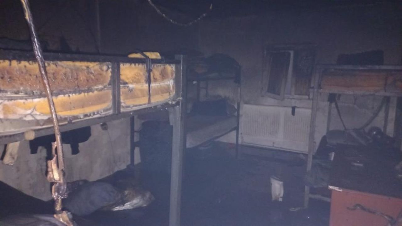 Yalova'da tersane işçilerinin kaldığı müstakil evde yangın