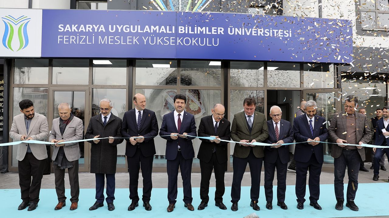 SUBÜ Ferizli MYO’nun yeni binası törenle açıldı