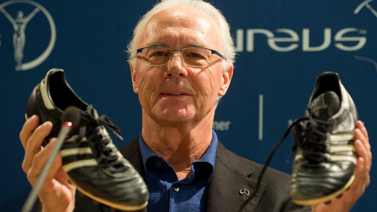 Futbolun efsane ismi Beckenbauer hayatını kaybetti