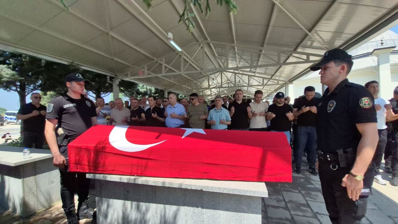 Genç polis memuru evinde hayatını kaybetti