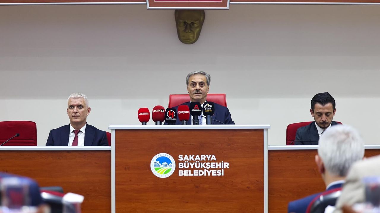 Alemdar: "SAÜ artık tabelası ile değil AR-GE ve ür