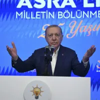 SİYASET