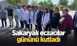 Sakaryalı eczacılar gününü kutladı