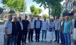 İYİ Parti Adapazarı, Adnan Menderes Caddesi'nde
