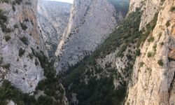 Dünyanın en büyük kanyonlarından Valla'ya giren 11 kişi dışarıya çıkamadı
