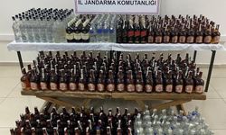 İş yerinde 425 şişe gümrük kaçağı alkol ele geçirildi