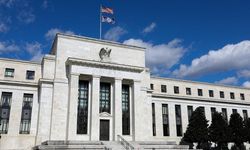 Fed, politika faizini 25 baz puan artırdı