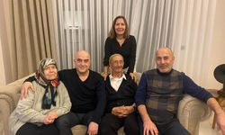 Cihan Kolip 54. yaşını ailesiyle kutladı