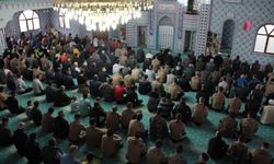 Sakarya'da Ramazan Bayram namazı kılındı