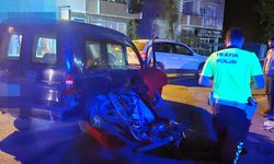 Motokurye ile hafif ticari araç çarpıştı: 1 yaralı