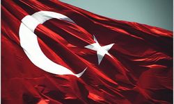 Vali Karadeniz'den Sakaryalılara bayrak çağrısı