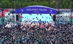 SUBÜ'de coşkulu mezuniyet töreni