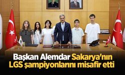 Başkan Alemdar Sakarya'nın LGS şampiyonlarını misafir etti