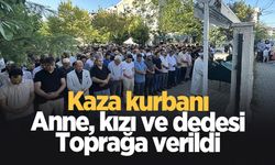 Düğüne giderken kazada ölen anne, kız ve dede toprağa verildi