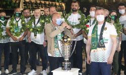 Kocaelispor’un kupası kayboldu, başkan kupayı arıyor