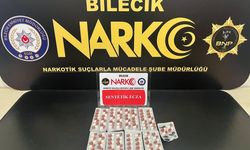 Bilecik'te aranan araçta çok sayıda uyuşturucu madde ele geçirildi