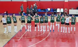 Sakarya Voleybol fırtına gibi başladı