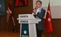 Ahmet Davutoğlu Hendek ilçe kongresi için Sakarya'ya geldi