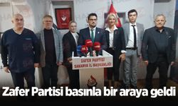 Zafer Partisi basınla bir araya geldi