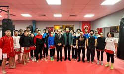 Büyükşehir’in kick boks ve taekwondocuları şampiyonada ter dökecek