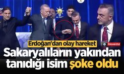 Cumhurbaşkanı Erdoğan Erkan Kandemir'i elinin tersiyle itti