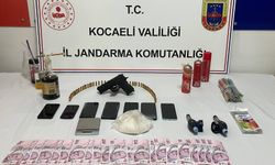 İki ikamette 1 kilo 25 gram metamfetamin ele geçirildi