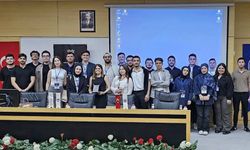 Teknoloji Zirvesi’nde SUBÜ öğrencileriyle buluştular