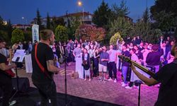SUBÜ'de kariyer zirvesi ve bahar şenliği bir arada