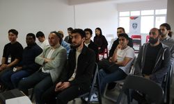 Sakarya Üniversitesi Genç Ofis’te Ekoloji ve Felsefe konuşuldu