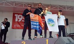 Büyükşehir sporcuları madalya kürsüsünü boş bırakmıyor