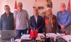 CHP Akyazı'dan Özgür Özel'e yumruklu saldırıya kınama