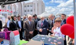 Serdivan AİHL'den görkemli TÜBİTAK şöleni